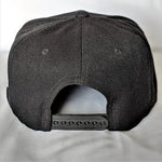 Load image into Gallery viewer, Snapback- Black
